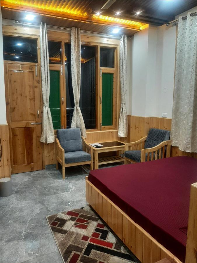 Tulip Flowing River View Hotel. Shamshi Exterior photo